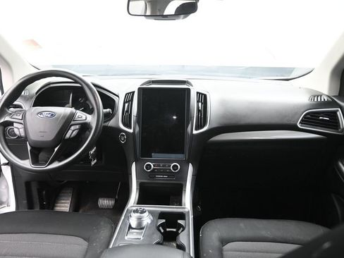 Used 2023 Ford Edge SE AWD/4WD image 12