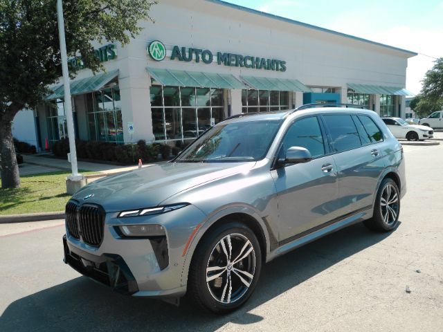Used 2023 BMW X7 xDrive40i w/ M Sport Package AWD/4WD image 1