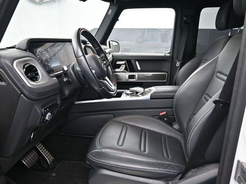 Used 2024 Mercedes-Benz G 550 image 19