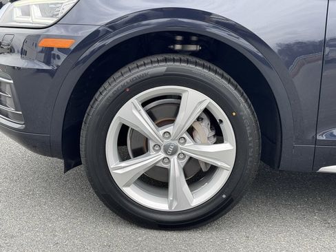 Used 2018 Audi Q5 2.0T w/ Premium Plus Package image 35