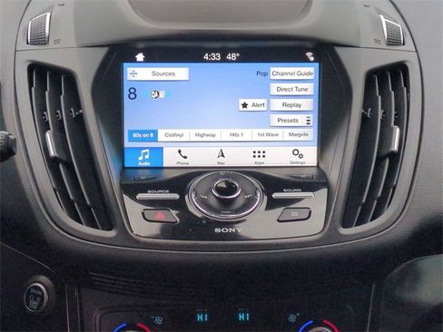 Used 2019 Ford Escape Titanium image 18