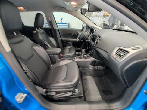 Certified 2018 Jeep Compass Latitude w/ Popular Equipment Group image 17