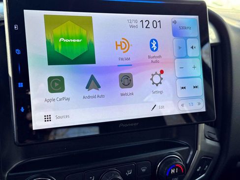 Used 2016 Chevrolet Silverado 2500 LT w/ LT Convenience Package image 22