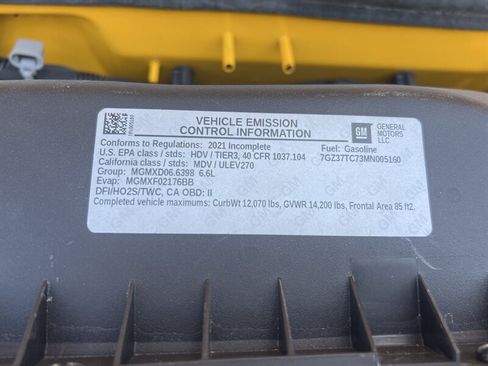Used 2021 GMC Savana 3500 Extended w/ Power Convenience Package RWD image 25