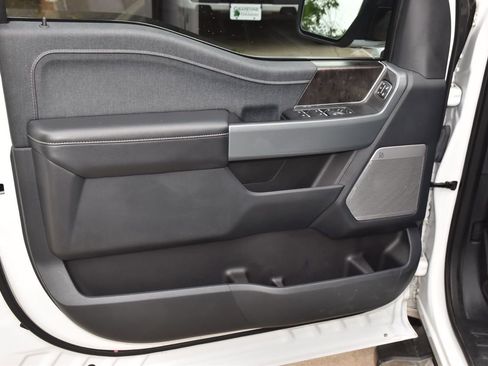 Used 2023 Ford F150 Lariat RWD image 35