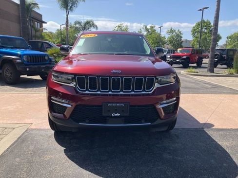 Used 2023 Jeep Grand Cherokee Limited w/ Luxury Tech Group II RWD image 2