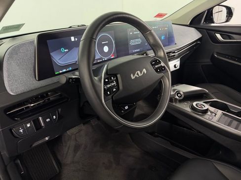 Used 2024 Kia EV6 Light AWD/4WD image 22