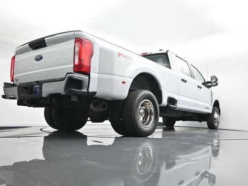 Used 2024 Ford F350 XL AWD/4WD image 46