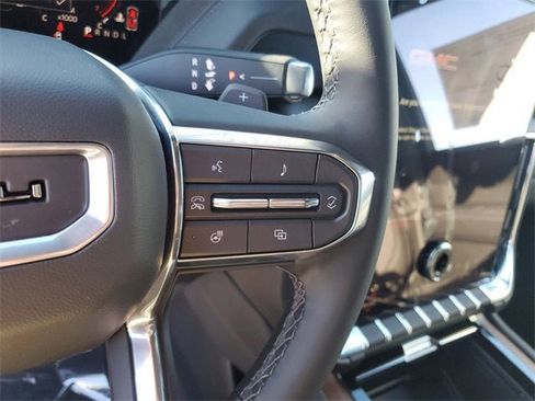 New 2026 GMC Yukon XL Denali image 27