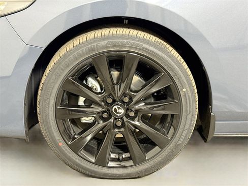 New 2026 MAZDA MAZDA3 Carbon image 18