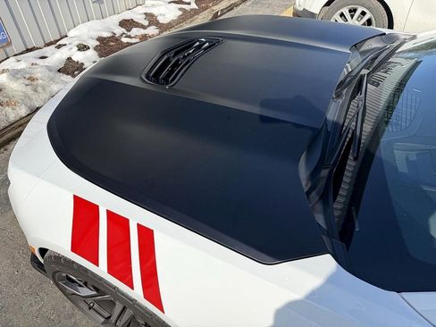 Used 2019 Chevrolet Camaro SS image 7