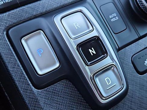 Used 2024 Hyundai Palisade Limited AWD/4WD image 18