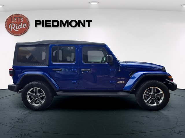 Used 2019 Jeep Wrangler Unlimited Sahara AWD/4WD image 4