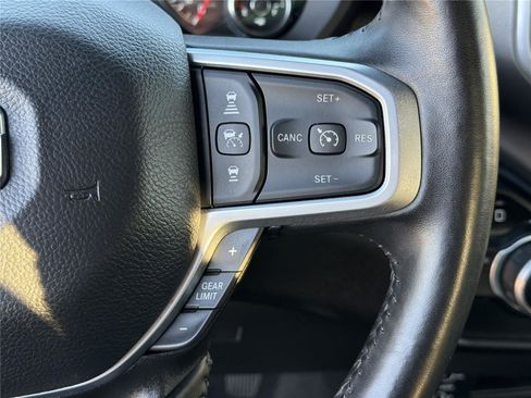 Used 2024 RAM 2500 Big Horn w/ Safety Group image 25