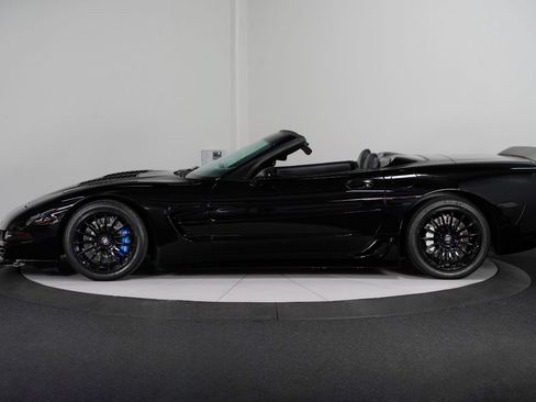 Used 1999 Chevrolet Corvette Convertible w/ Memory Pkg RWD image 7