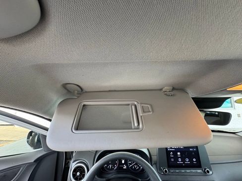 Used 2022 Hyundai Kona SE FWD image 33