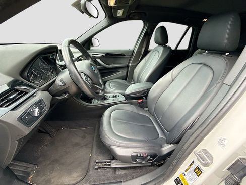 Used 2018 BMW X1 xDrive28i AWD/4WD image 21