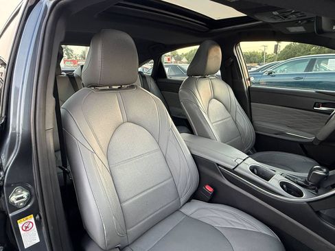 Used 2019 Toyota Avalon Limited w/ Advanced Safety Package FWD image 22