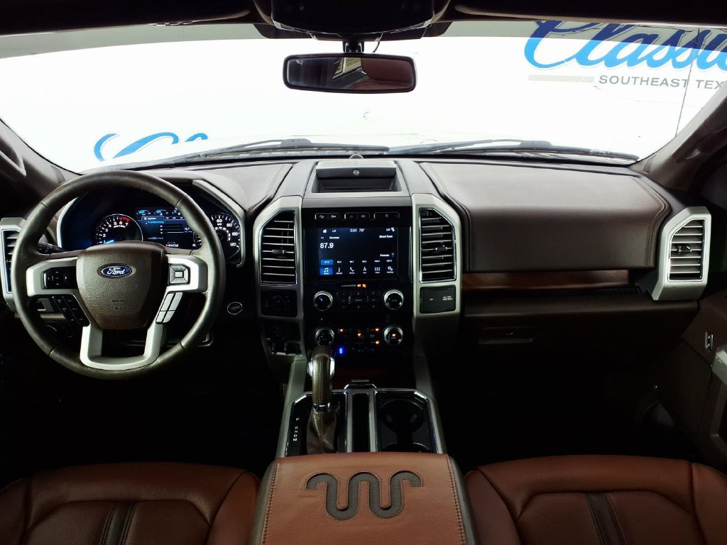 Used 2018 Ford F150 King Ranch w/ Equipment Group 601A Luxury AWD/4WD image 10