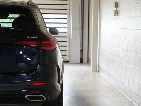 Certified 2023 Mercedes-Benz GLC 300 4MATIC image 10