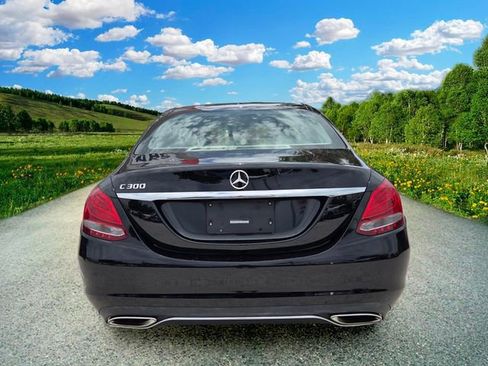 Used 2017 Mercedes-Benz C 300 Sedan w/ Premium 1 Package image 5