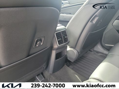 New 2026 Kia Sportage EX FWD image 13