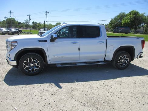 New 2026 GMC Sierra 1500 SLT w/ SLT Premium Plus Package AWD/4WD image 9