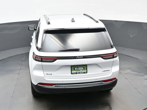 Used 2024 Jeep Grand Cherokee Laredo X image 35