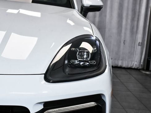 Used 2023 Porsche Cayenne AWD/4WD image 70