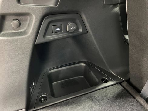 New 2025 Honda Pilot Touring image 35