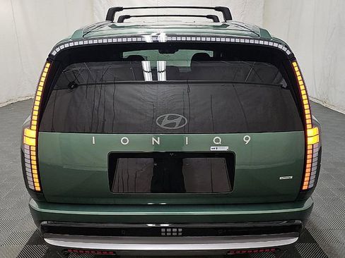 Used 2026 Hyundai Ioniq 9 SEL image 5