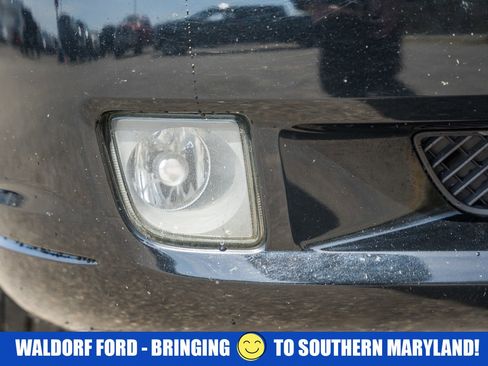 Used 2005 Chrysler Crossfire Limited RWD image 12