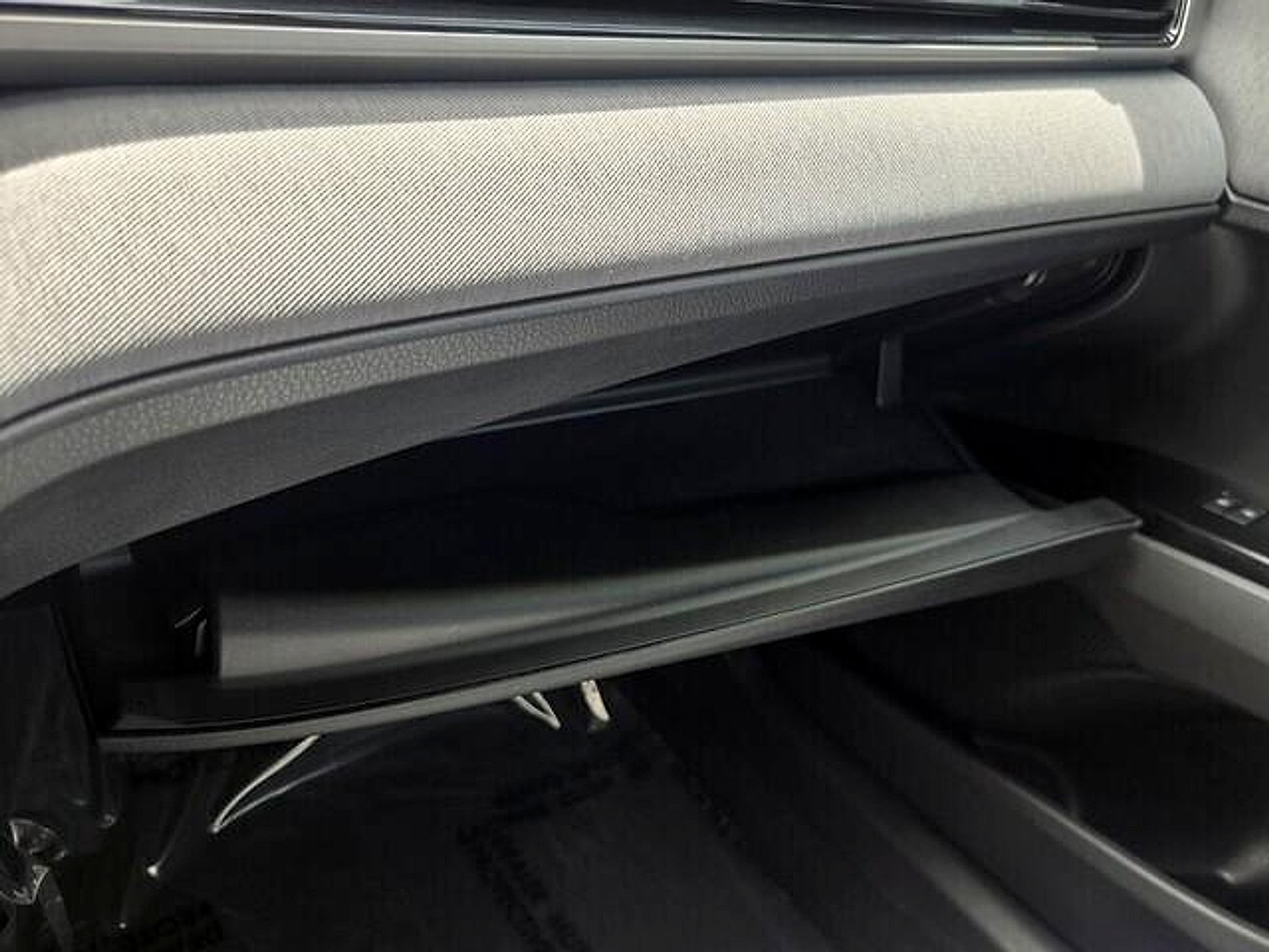 Used 2026 Toyota Camry LE FWD image 23