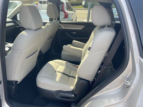 Used 2025 MAZDA CX-90 Plug-In Hybrid w/Premium Sport AWD/4WD image 25