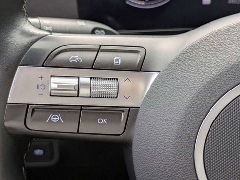 Used 2025 Hyundai Kona SEL AWD/4WD image 24