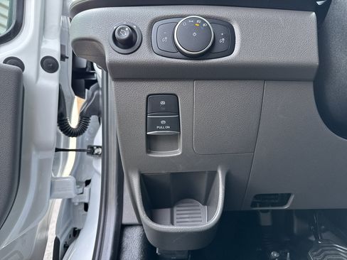 New 2026 Ford Transit 250 148 Medium Roof Extended AWD image 26