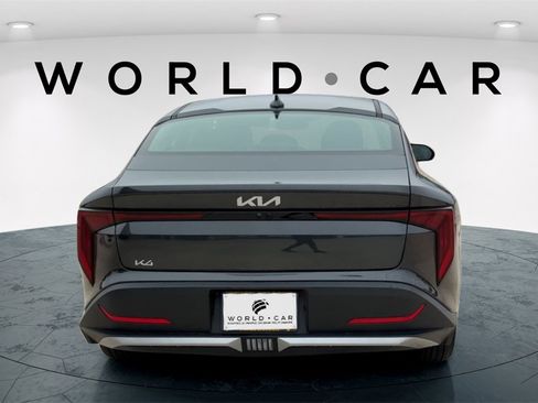 Certified 2025 Kia K4 image 4