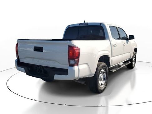 Used 2022 Toyota Tacoma SR w/ SR Convenience Package image 7