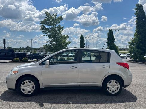 Used 2012 Nissan Versa 1.8 S FWD image 12
