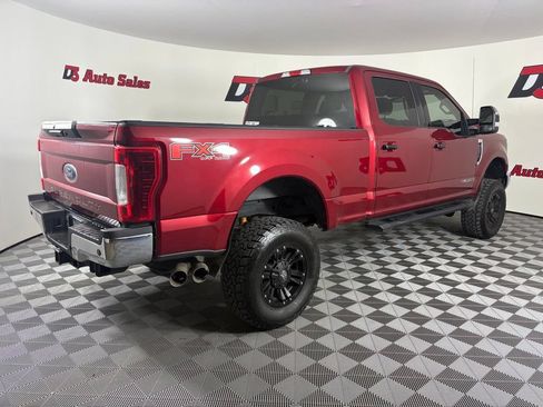 Used 2017 Ford F350 XLT w/ XLT Premium Package AWD/4WD image 6