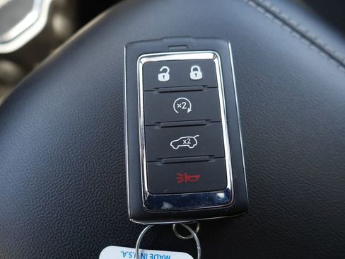 Used 2025 Jeep Grand Cherokee Laredo X w/ Luxury Tech Group I AWD/4WD image 20