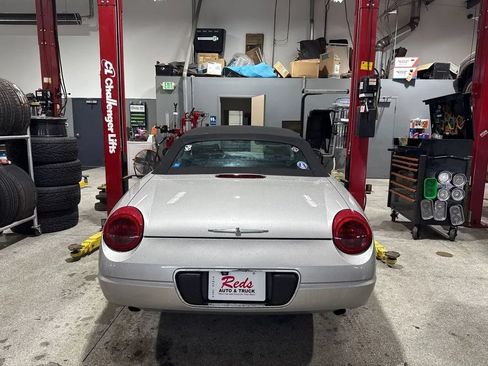 Used 2004 Ford Thunderbird RWD image 24