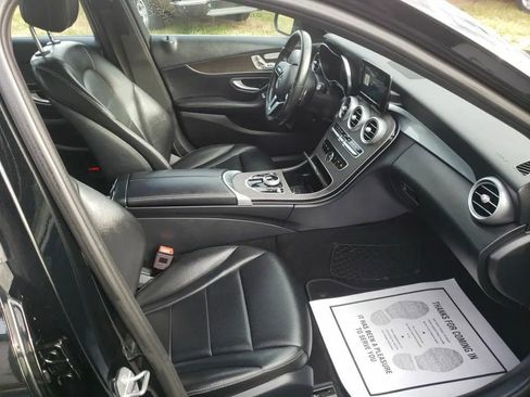 Used 2019 Mercedes-Benz C 300 C 300 4MATIC Sedan 4D image 19