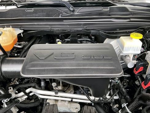 Used 2019 RAM 1500 Big Horn image 10