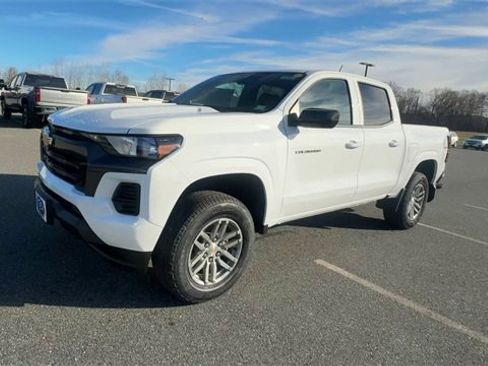 New 2026 Chevrolet Colorado LT image 4