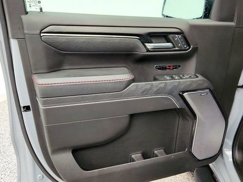 Used 2024 GMC Sierra 1500 AT4X AWD/4WD image 10