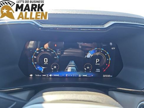 Used 2024 Chevrolet Colorado ZR2 AWD/4WD image 11