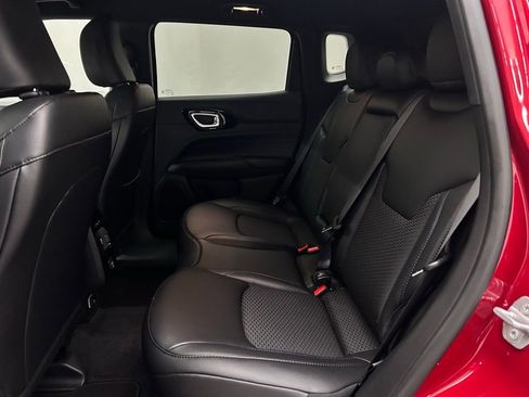 New 2026 Jeep Compass Latitude image 14