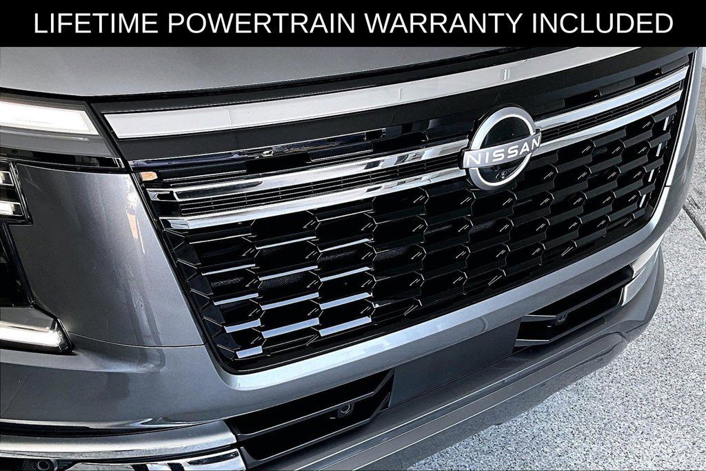 Used 2025 Nissan Armada SL AWD/4WD image 36