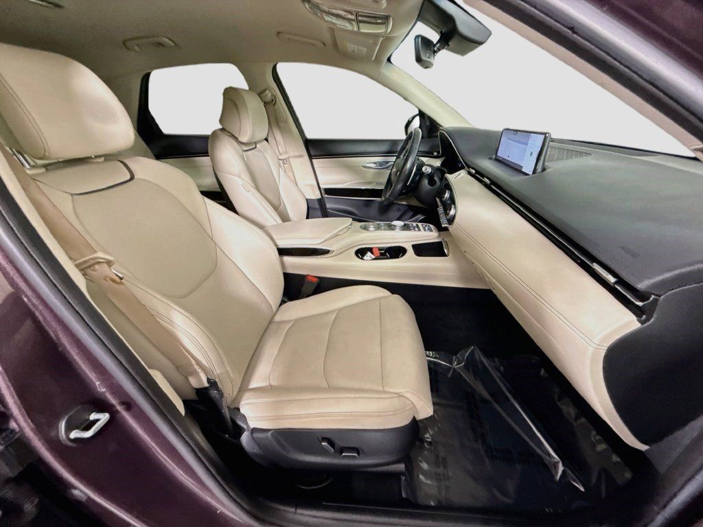 Used 2022 Genesis GV70 2.5T AWD/4WD image 28